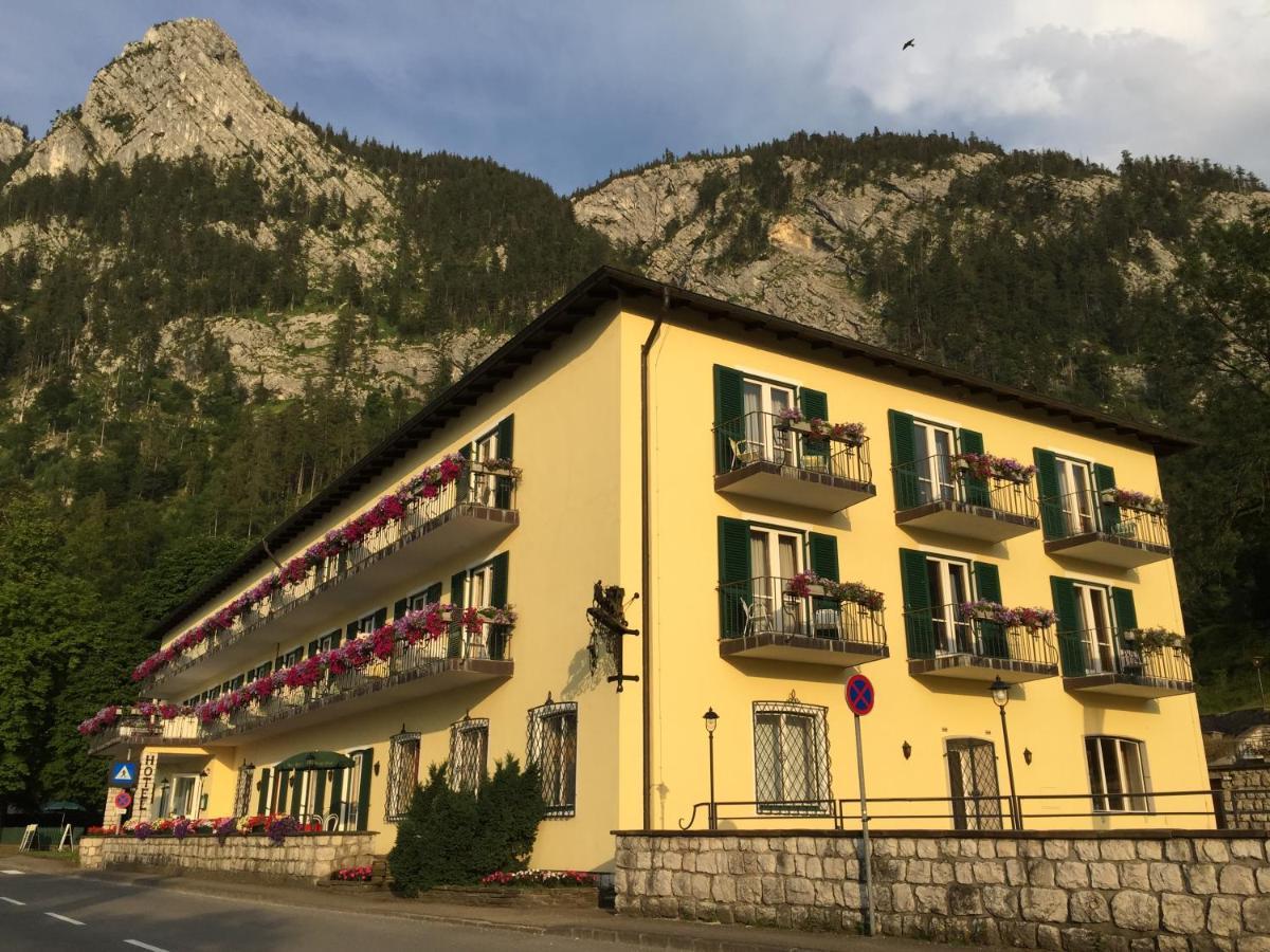 See-Hotel Post Am Attersee ไวส์เซนบัค อัม อัทเทอร์เซ ภายนอก รูปภาพ